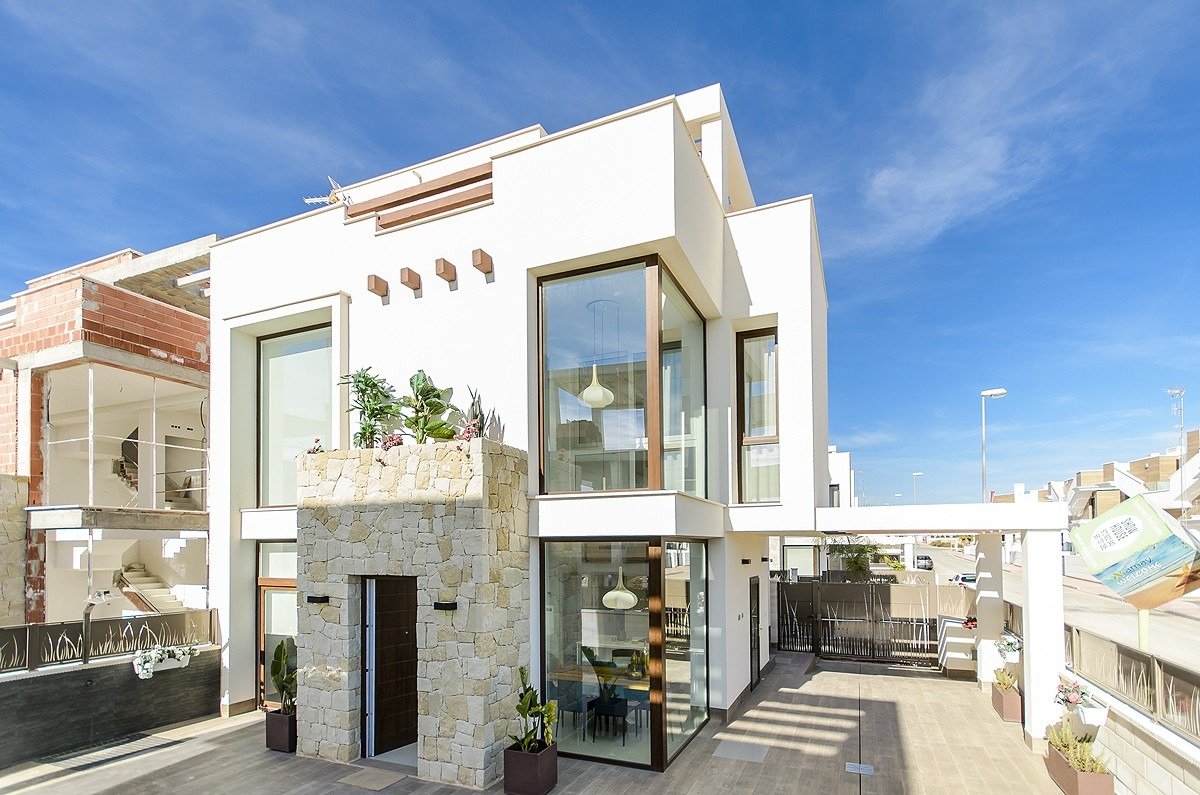 New Built Villa in Playa Honda — Cartagena