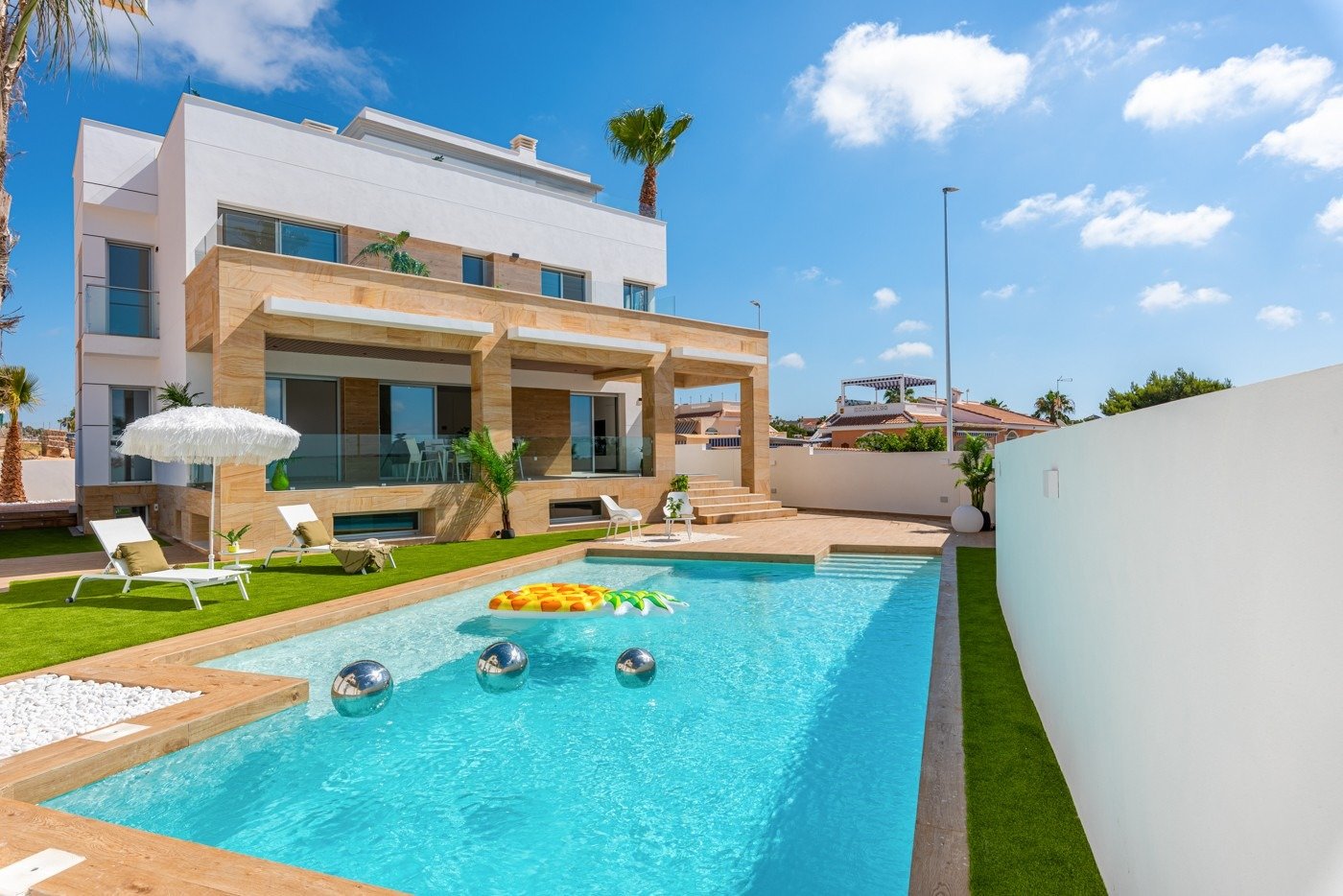 New Build Modern Villa in Ciudad Quesada — Rojales