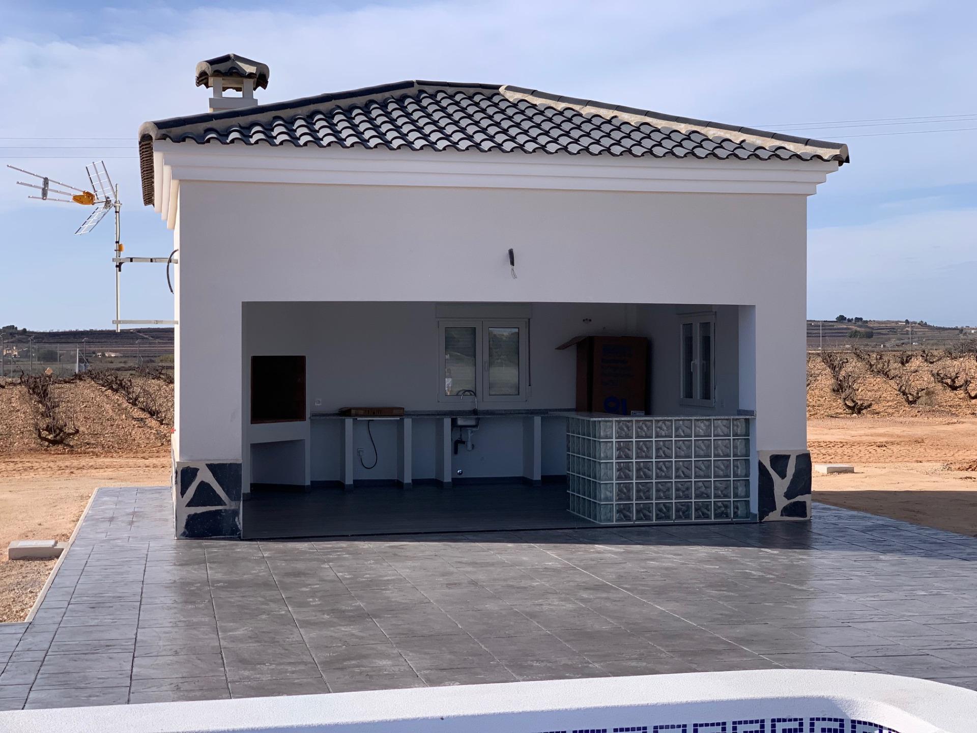 Neu Gebaute Villen in Pinoso — photograph 5