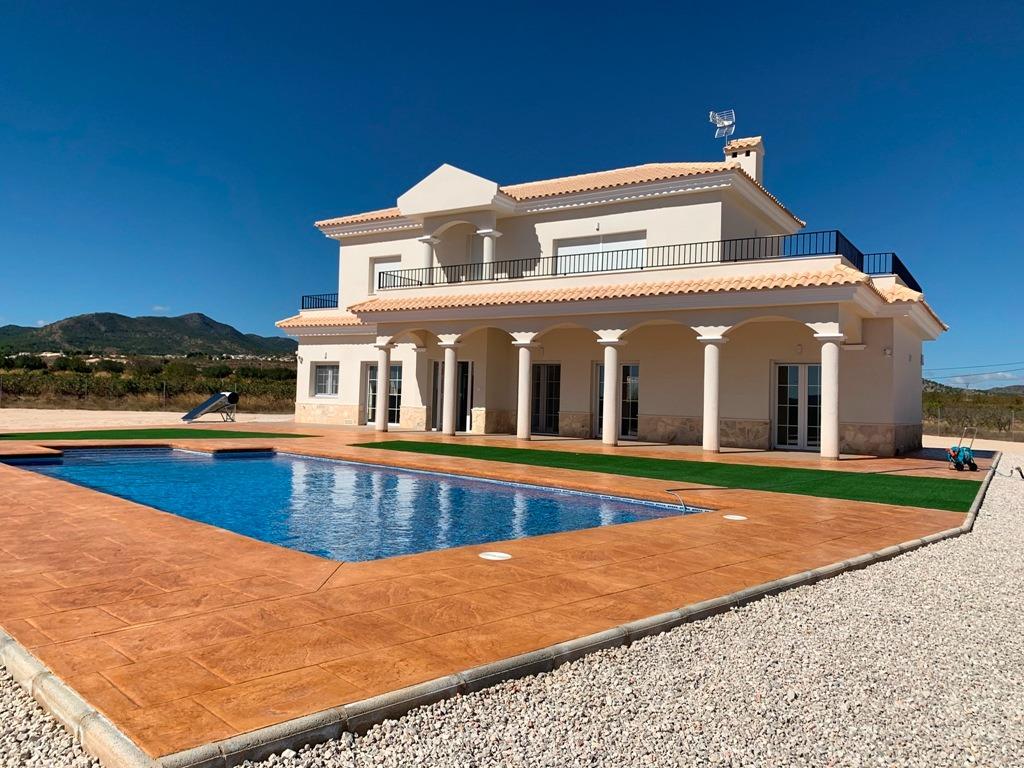 New Build Villas in Pinoso — Pinoso