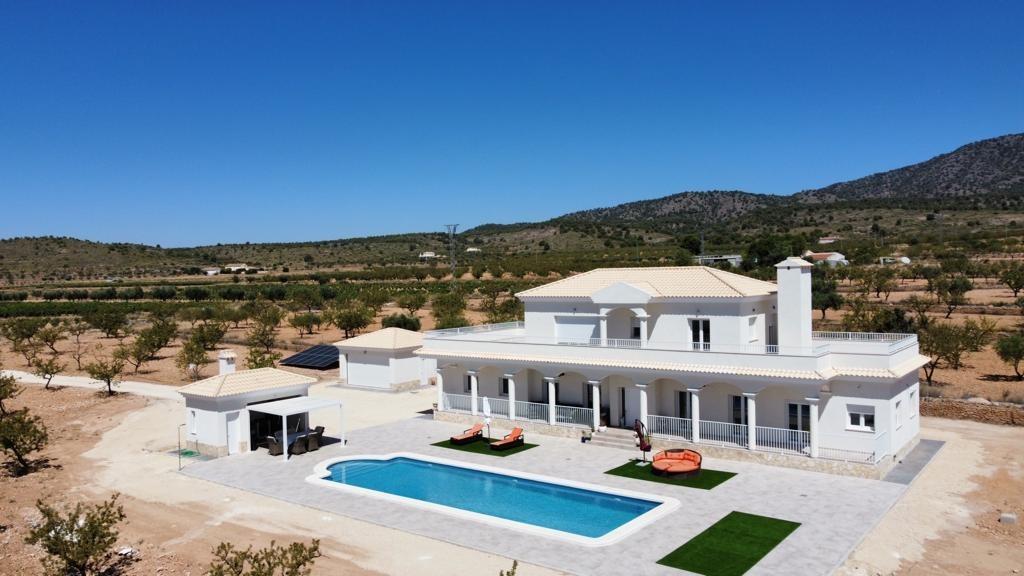 New Build Villas in Pinoso — Pinoso