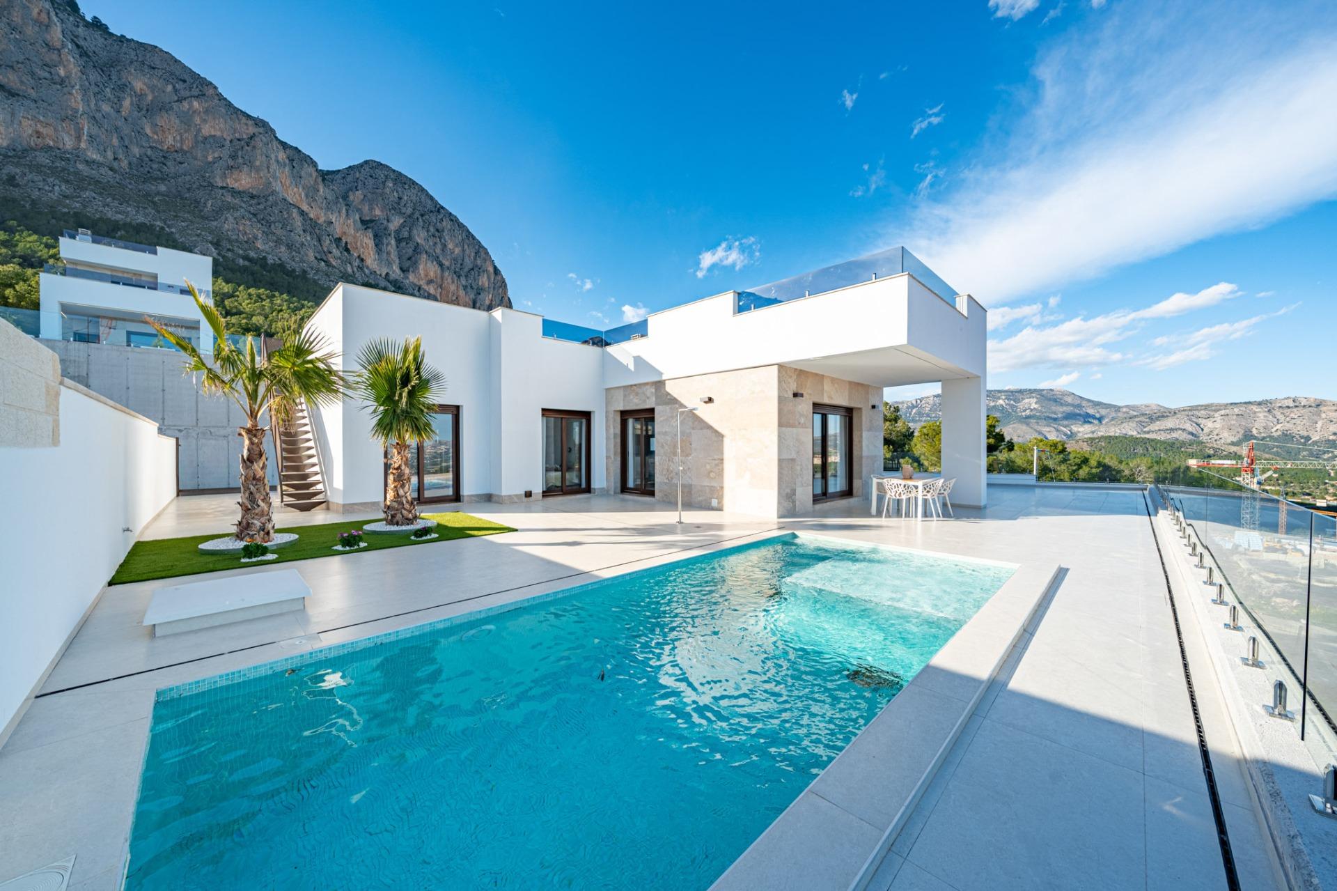 Stunning New Build Villas in Polop with Sea Views — Polop