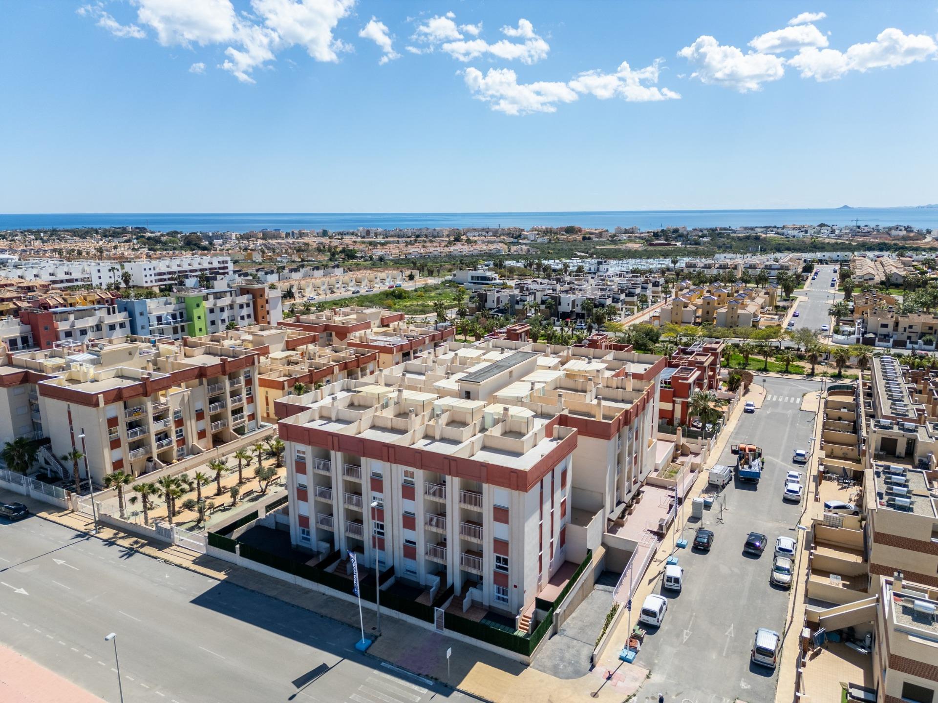Renoveret boligkompleks i Lomas de Cabo Roig - Renoverede lejligheder — photograph 2