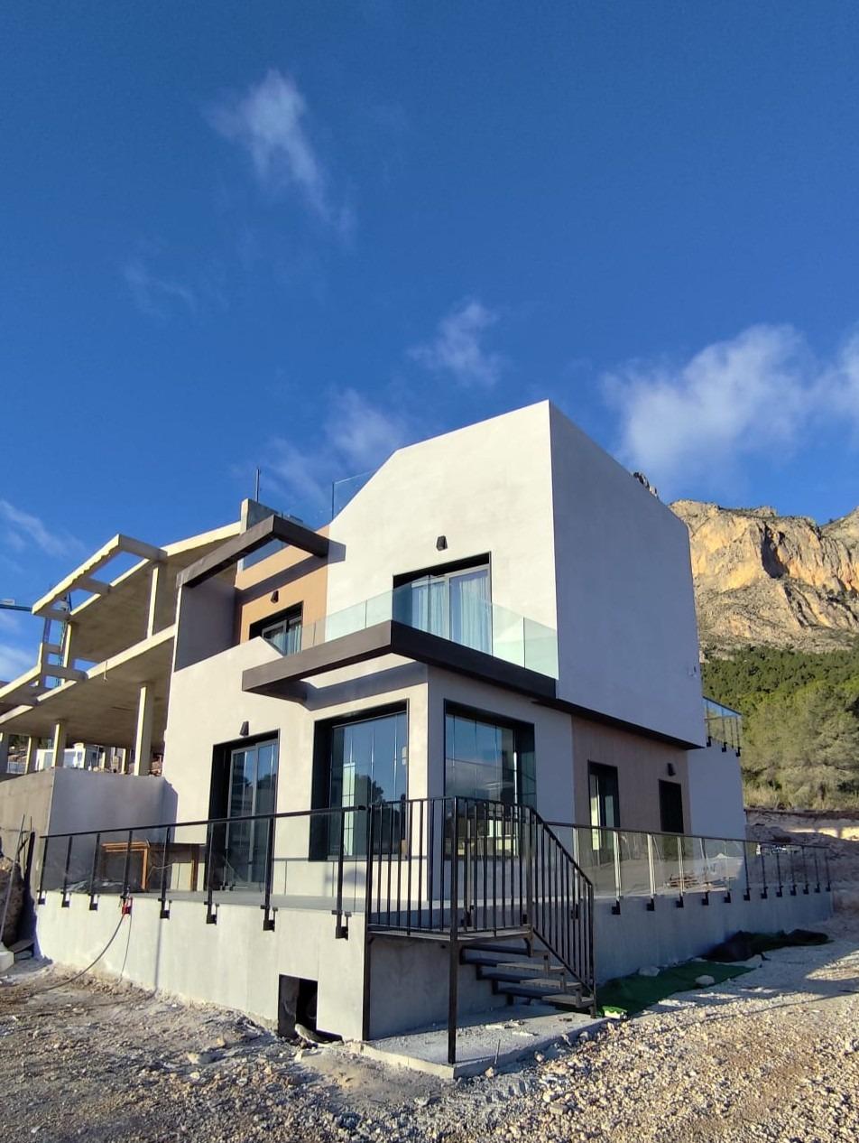 New Build Semi-Detached Villas in Polop — Polop
