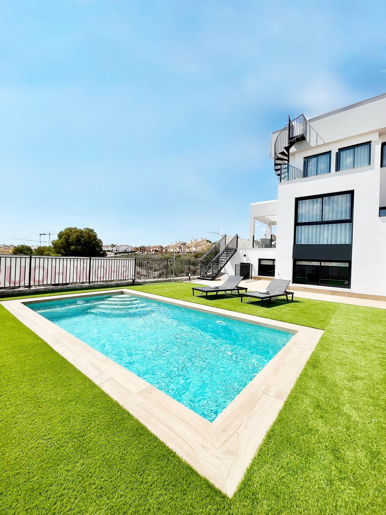 New Build Villas with Private Pool in La Finca Golf Algorfa Costa Blanca South — Algorfa