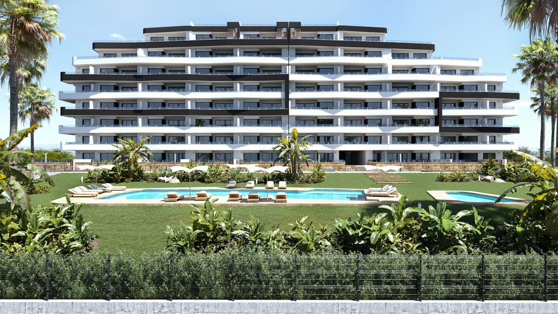 Nyt boligbyggeri i San Miguel de Salinas et stenkast fra byens centrum — photograph 6