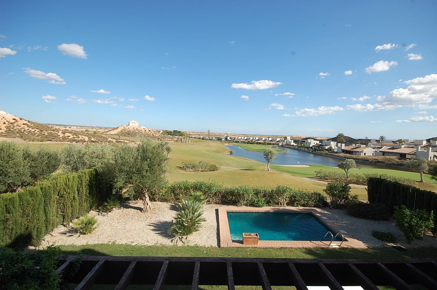 Elegante frittliggende villaer med privat basseng i Peraleja Golf Resort - Costa Cálida — photograph 2