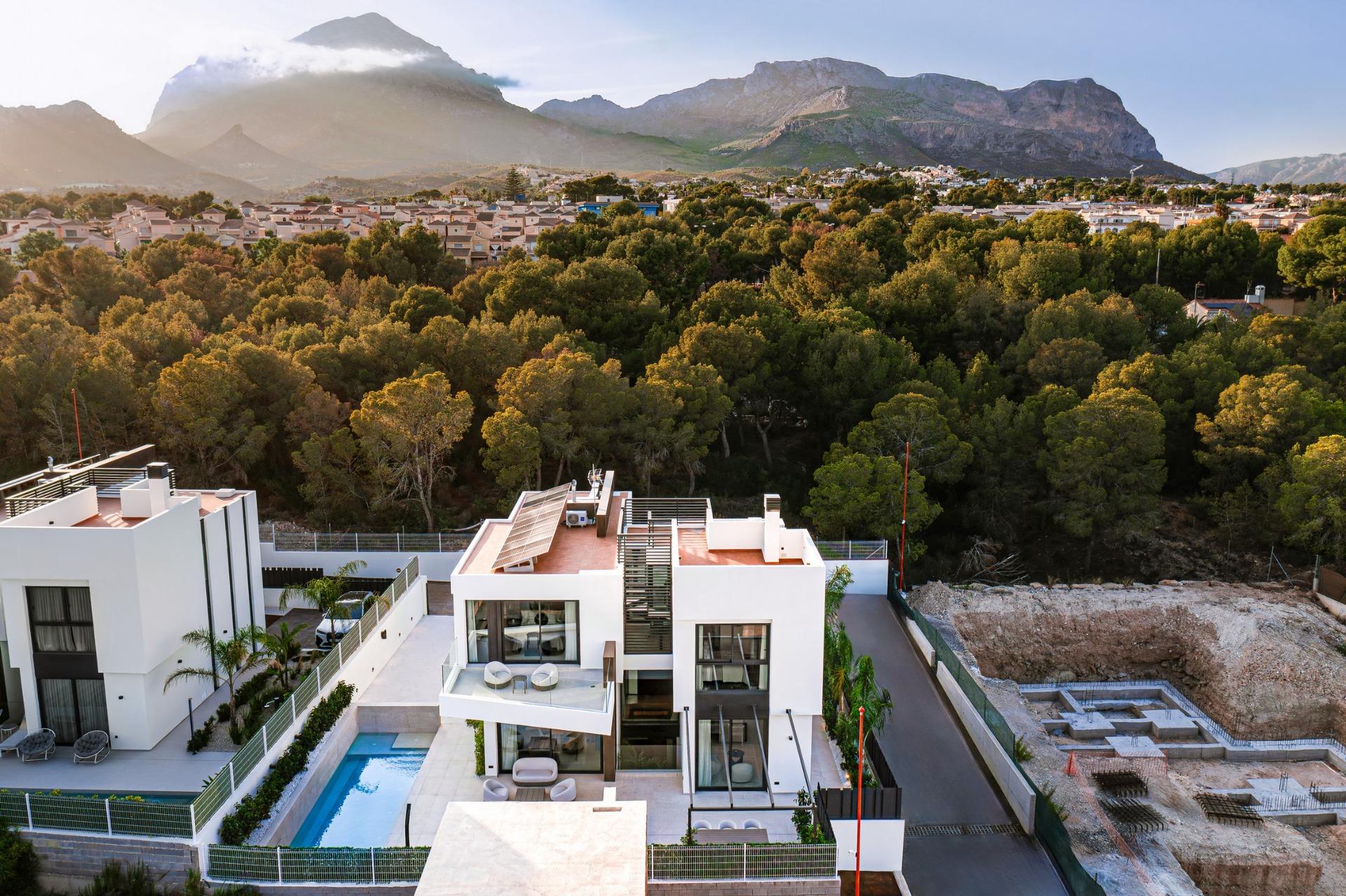 Exclusieve nieuwbouwwoningen met privézwembaden in La Nucía, vlakbij Benidorm — photograph 5