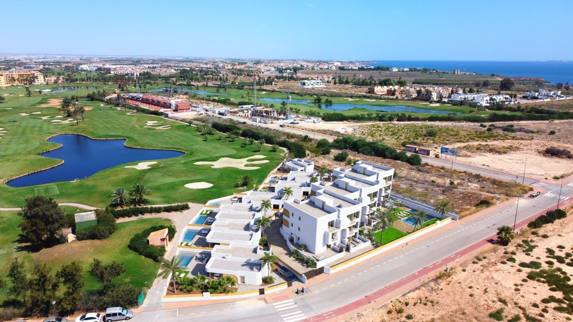 New Build Residential Complex in Los Alcázares on the Frontline of Serena Golf — Los Alcazares