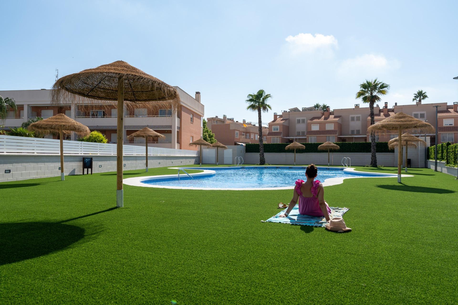 3 soveværelser BUNGALOWS I EKSKLUSIVT BOLIG I GRAN ALACANT! — photograph 3