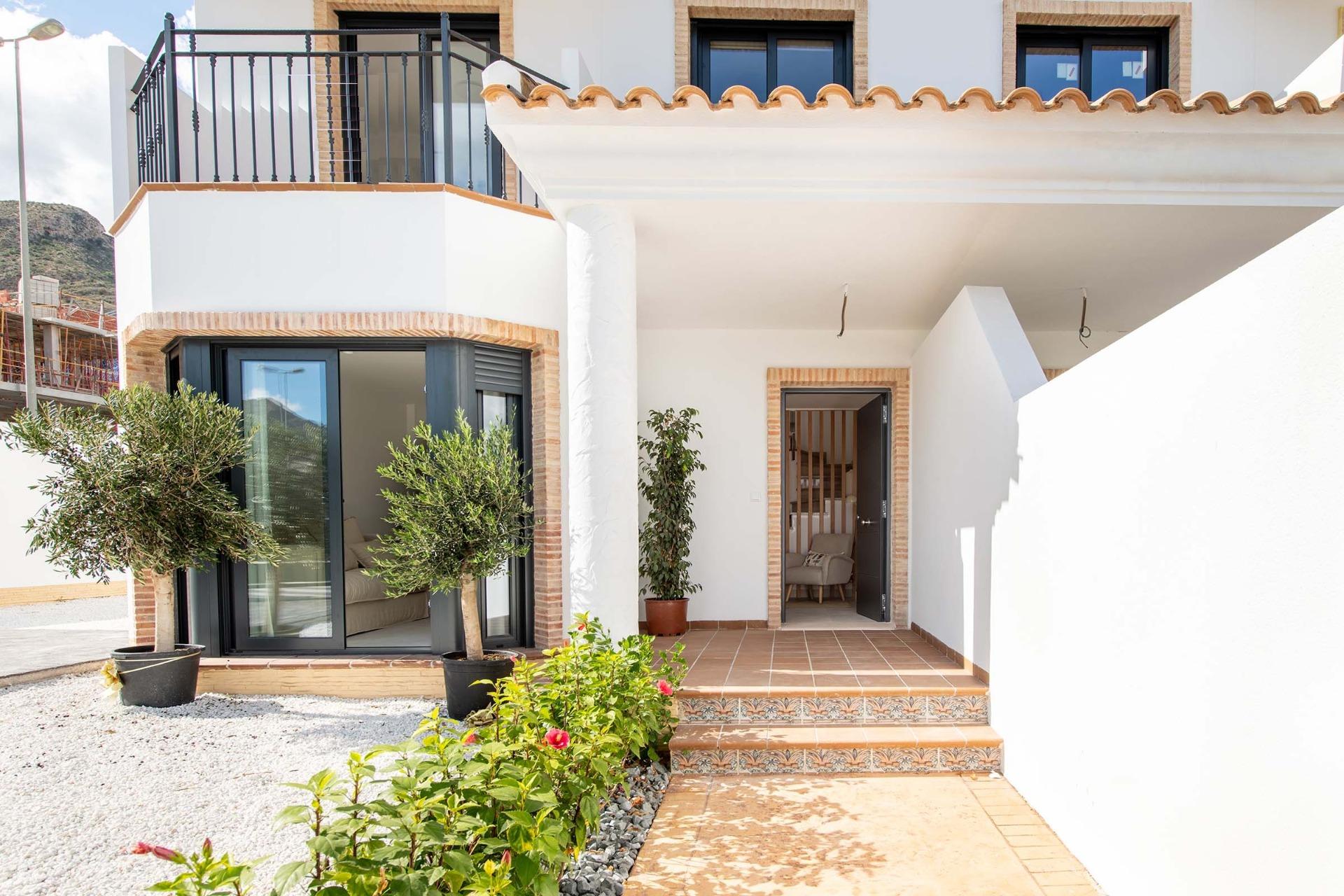 New Bungalows and Townhouses in Cox, Alicante — Cox