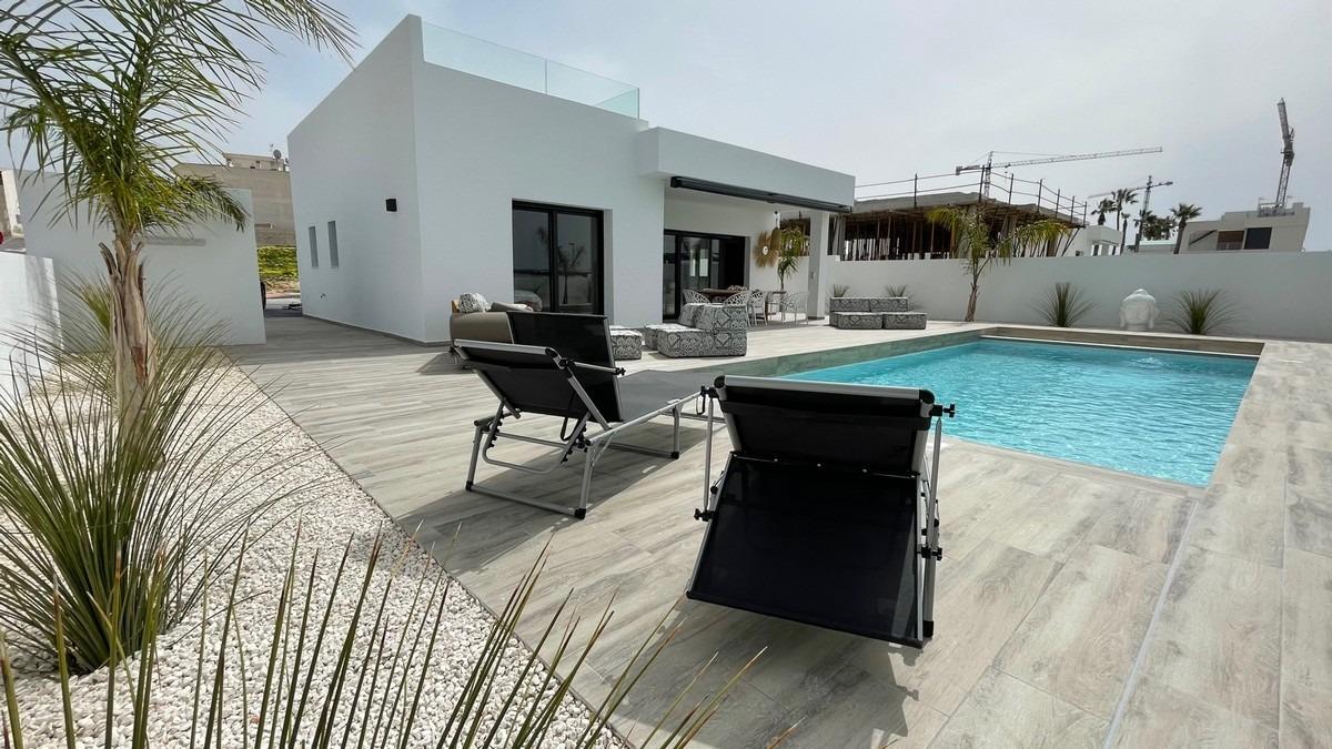 Modern New Build Villas for Sale in Rafal: Costa Blanca Living with Style and Comfort — photograph 2
