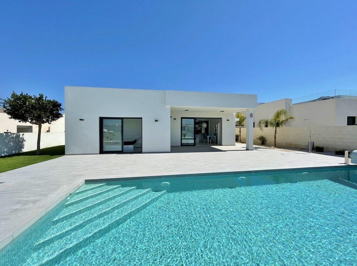 Modern New Build Villas for Sale in Rafal: Costa Blanca Living with Style and Comfort — photograph 3