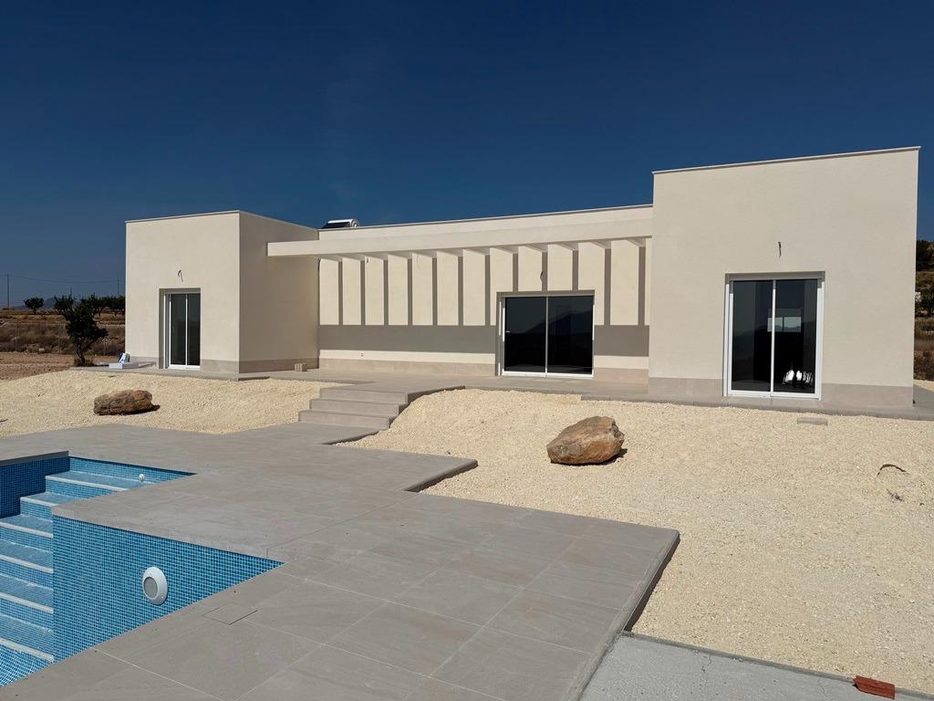 New build villas in Pinoso on rural plots — Pinoso