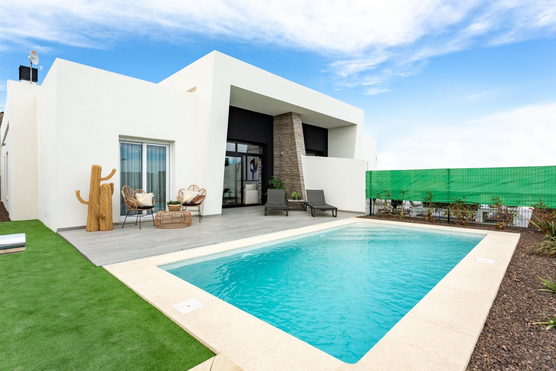 New Build Semi Detached Villas with Private Pool at La Finca Golf Resort Algorfa — Algorfa
