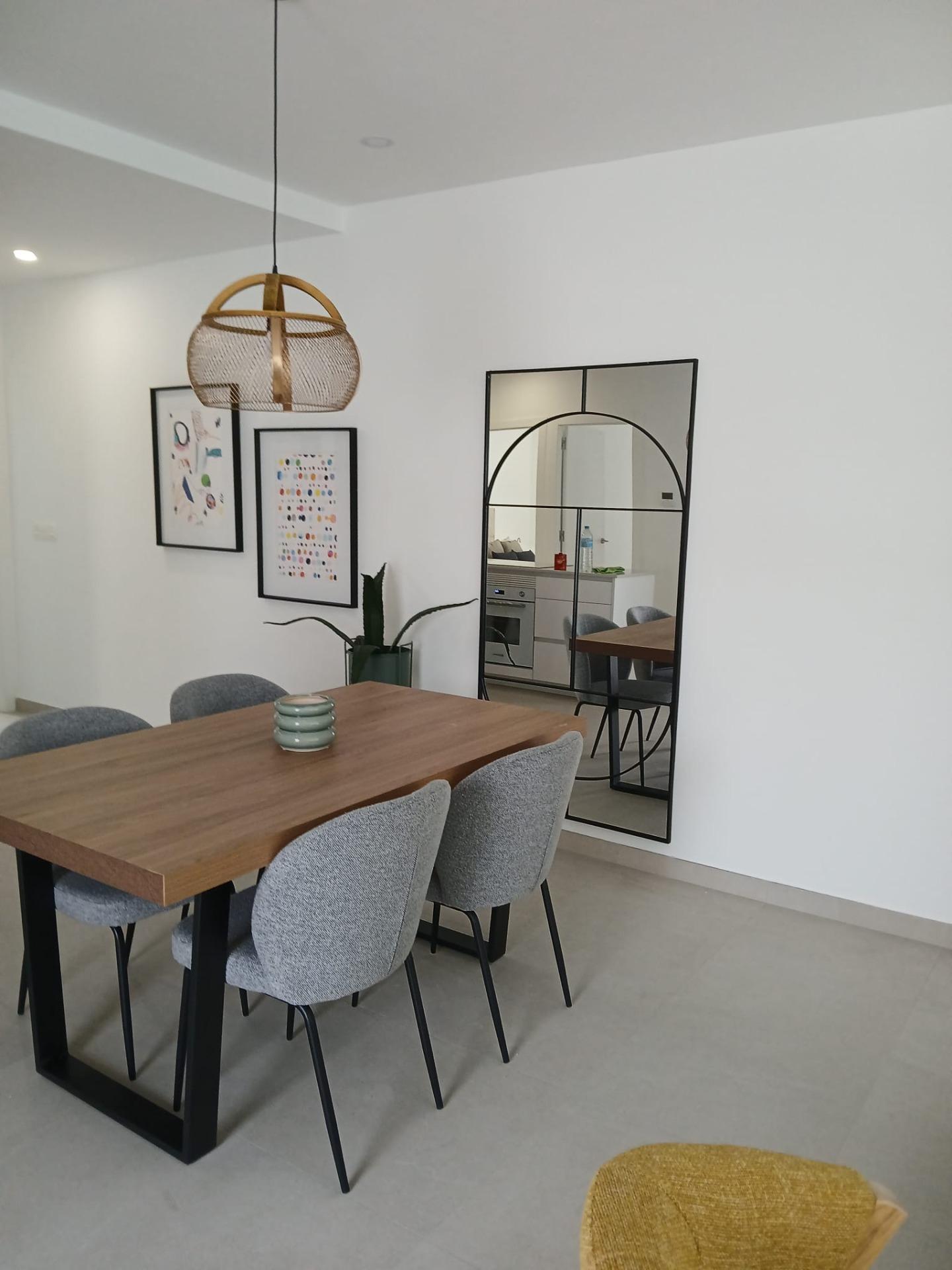 Moderne, neu gebaute Vierfach-Eckvillen in Bigastro, Alicante — photograph 5