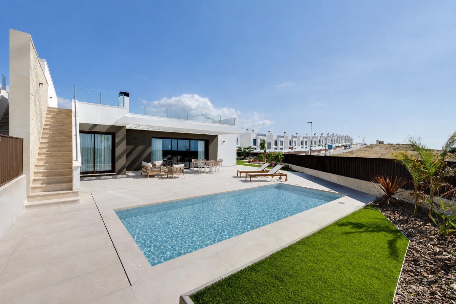 New Build Semi Detached Villas for Sale in Mutxamel with Private Pool and Sea Views — Mutxamel