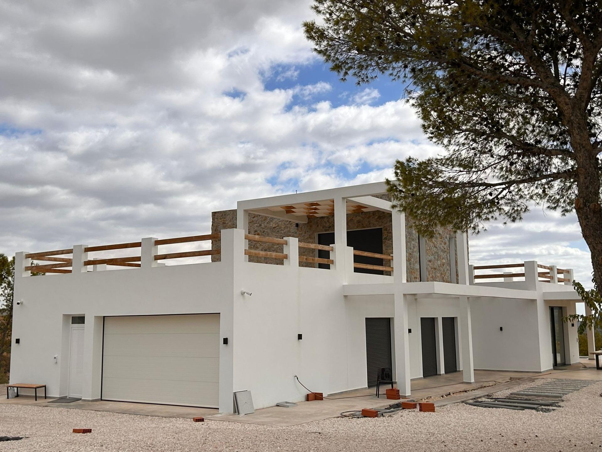Op maat gebouwde nieuwe villa’s in Pinoso (Alicante): ruime woningen in een natuurlijke omgeving — photograph 5
