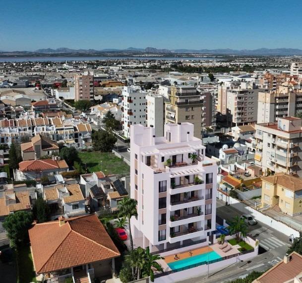 Nybyggede lejligheder med fælles pool i Nueva Torrevieja — photograph 2